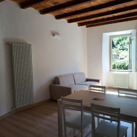 Casa N 61 * Дервио
