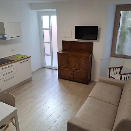 Casa N 61 * 데르비오